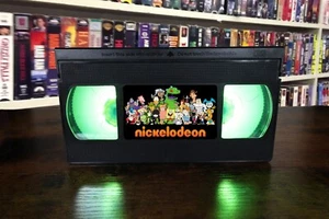 Nickelodeon VHS Lamp + Remote - Picture 1 of 2