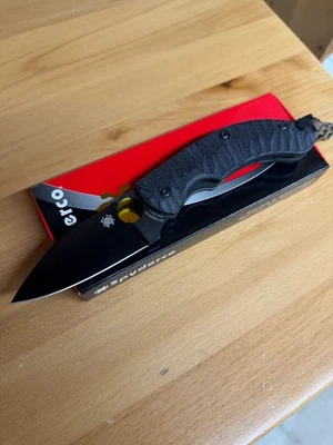 Spyderco Perrin PPT C135GBBKP, S30V, G10 Scales, Early Production, New In Box - Image 1 of 4