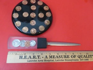 Pair Vintage Lucite Items with US Coins-Trivet & Letter Opener - Bild 1 von 6