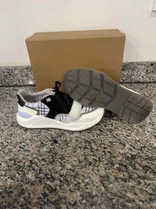 Men's Size 13.5 Burberry Ramsey Haymarket Check Print Light Blue SPB-JB 352413 - Picture 1 of 12