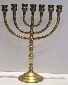 Menorá de Latón 4 Piezas Vintage 10" Alto 7" Ancho Pequeño Candelabro 7 Ramas - Imagen 1 de 5
