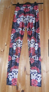 New - Skulls & Roses Leggings - Size 8-10 Spring / Summer - Picture 1 of 4