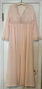 Vintage 1960s Peach Val Mode Peignoir Robe w/lace-Trim/Size Small - Picture 1 of 5
