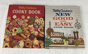 LOT OF 2 Vintage BETTY CROCKER'S NEW GOOD AND EASY COOK BOOK & COOKY BOOK - Picture 1 of 10