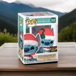 Funko Pop 💙 Disney Lilo & Stitch Unwrapping Gift #1522 Hot Topic Holiday FP134 - Picture 1 of 2