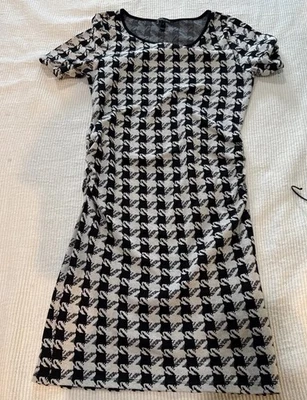 Isabella Oliver Maternity Dress Black And White Houndstooth Sz 3 Made Portugal - Image 1 of 4