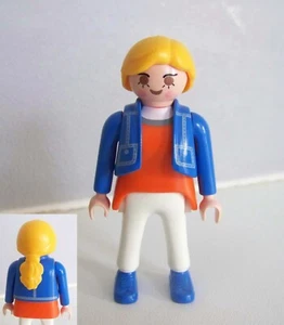PLAYMOBIL (3324) MODERNE - Femme Cheveux Blond, Tee-Shirt & Veste Courte Bleu - Picture 1 of 1