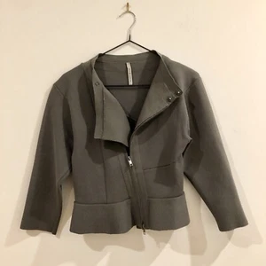 Scanlan Theodore Khaki 3/4 Sleeve Viscose Blend Zip Cropped Jacket, Size M - Picture 1 of 7