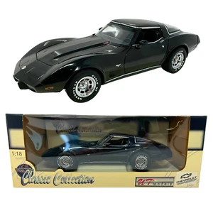 UT Models 1978 Chevrolet Corvette Classic Collection 1:18 Diecast - Picture 1 of 15