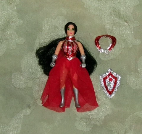 Princess of Power Fantastic Fashion Reflections in Red Catra She-Ra Doll Vintage Cover