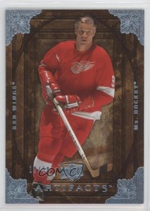 2008-09 Upper Deck Artifacts Blue /50 Gordie Howe #63 HOF