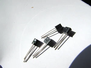 2N5449 TEXAS INSTRUMENTS NPN Silicon Transistor TO-92, VINTAGE, Hi-Quality, 4 Stück - Bild 1 von 8