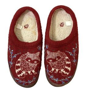 ACORN RED EMBROIDERED RACCOON FOREST WOOL MULE SLIPPERS INDOOR OUTDOOR 8-9 8 9