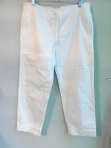 DKNY Pantaloni bianchi con coulisse cropped 4 - Foto 1 di 8
