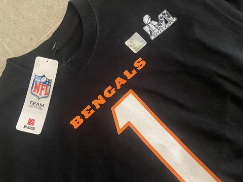 Ja'Marr Chase #1 Cincinnati Bengals Jersey Shirt Men's Size (M) - Super Bowl LVI Cover