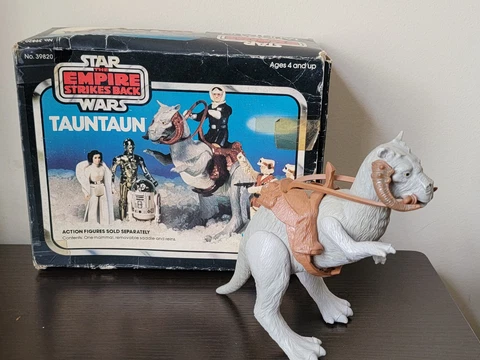 1980 ESB Tauntaun Closed Belly STAR WARS Vintage COMPLETE w/ ORIGINAL BOX! Cover
