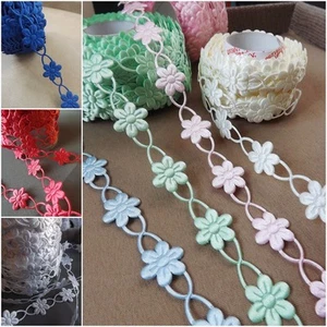 VINTAGE satin Daisies lace ribbon trim BRIDAL CRAFTS scrapbooking flowers sewon - Picture 1 of 10