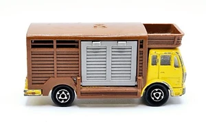 Majorette 1978-82 Mercedes Animal Truck Die-Cast 1:100 #254 Livestock 200 Series - Picture 1 of 6