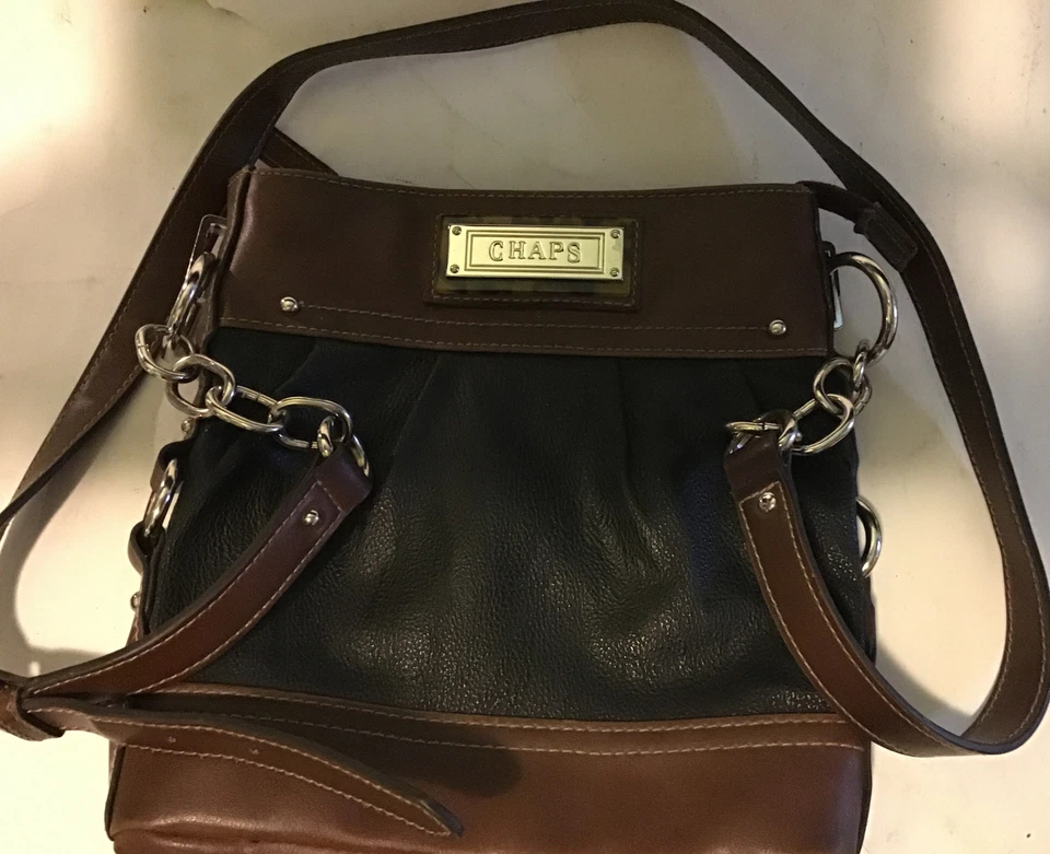 Bandolera Chaps Salerno Cartera Negra y Marrón ¡Defectuosa! Foto 1 de 4