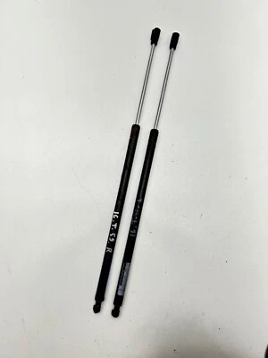 Toyota Tundra 2014-2019 - Cilindro de soporte de elevación de maletero de resorte de gasolina OEM Foto 1 de 4