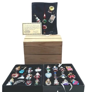 THOMAS PACCONI Mundgeblasene Glas Ornamente 28 Teile HOLZTRUHE BOX BAUMAUFSATZ COA - Bild 1 von 18