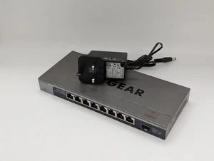 NETGEAR GS108X 8-portowy gigabitowy Ethernet niezarządzalny przełącznik 1G / 10G SFP + ODCZYT - Zdjęcie 1 z 18