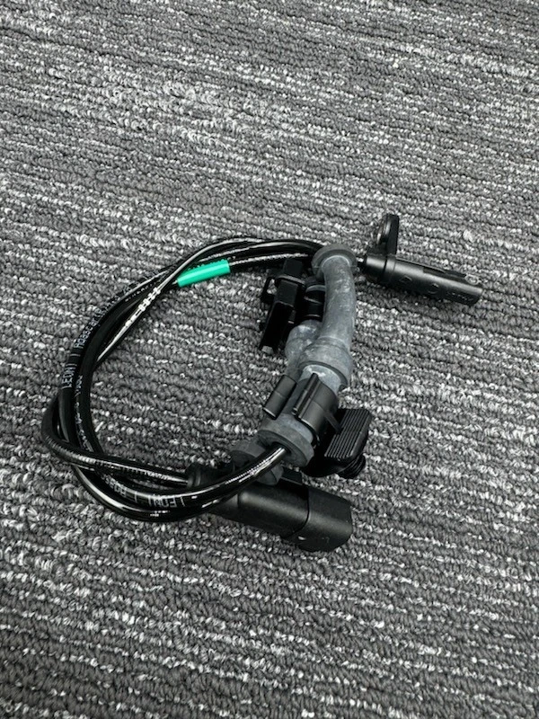 Nuevo OE 2011-2014 Chrysler 300 / Cargador Sensor de freno delantero Anit-Lock Foto 1 de 1