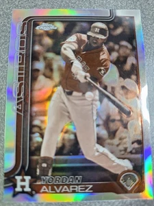 2022 Topps Chrome - Yordan Alvarez #180 Sepia Refractor S325 - Picture 1 of 2