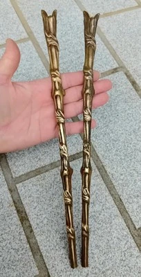 2 Anciennes décorations en bronze ou laiton pour  meuble, h=32,5 cm - Photo 1/4