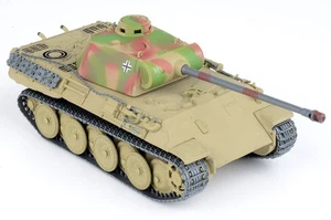 Corgi 1/50 Sd.Kfz.171 Panther D German Army Training Unit - Picture 1 of 2