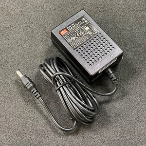 GSM36B18-P1J, Mean Well Desktop AC Adapter, 36 W, 18 V, 2 A, Medical - Picture 1 of 5