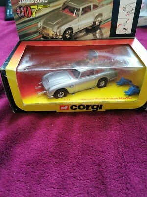 Corgi 271 Aston Martin 1981 Interni Rossi In Ottime Condizioni - Immagine 1 di 4