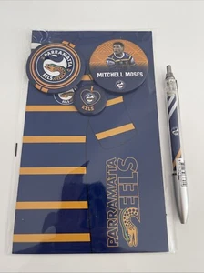 NRL Parramatta Eels Mitchell Moses 3 Badge Card & Pen With Pull Out Banner Flag - Picture 1 of 5