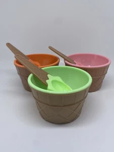 6 pc Ice Cream Sundae Dessert Cups Waffle Cone Plastic with spoons - Imagen 1 de 6