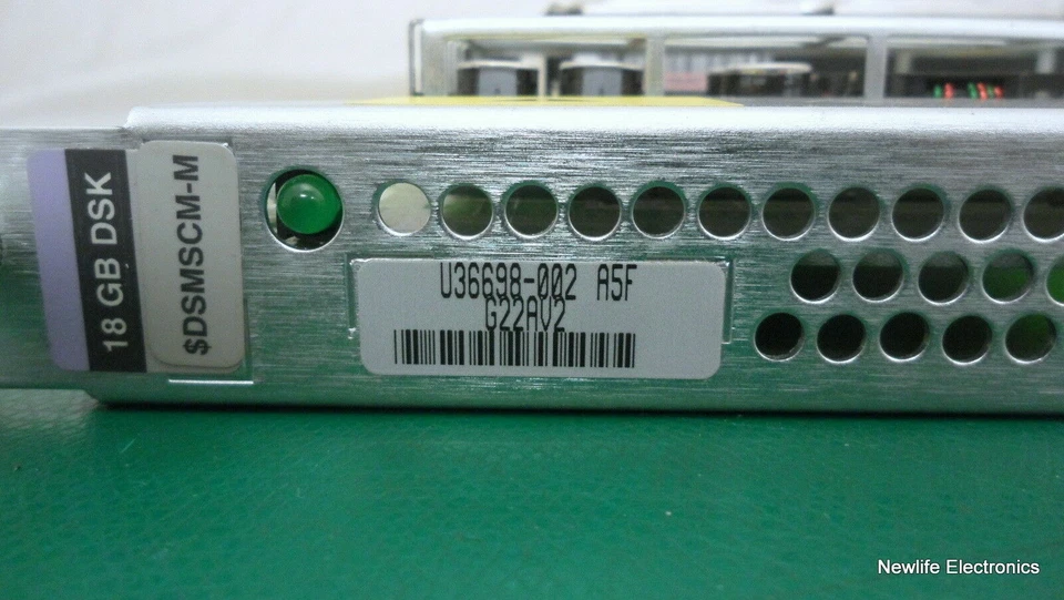 IBM U36698-002 18GB 7,200 RPM 3.5 in. SCSI SE 80-Pin Disk Module IEC-950 - Image 1 of 4