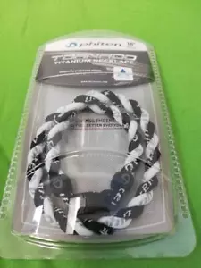 Phiten Titanium Neclace Tornado, Nero/Bianco, 18 Pollici - Foto 1 di 1