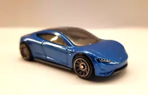 1:64 Scale 2016-2021 Diecast Blue 2020 Tesla Roadster Model Replica Car - Picture 1 of 5