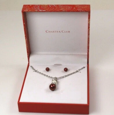 Collar y Pendientes Colgante Charter Club Pavé Perla Imitación Papá Noel Tono Plateado Foto 1 de 4