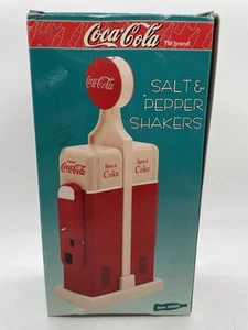 Coca-Cola Salt & Pepper Shakers - Vending Machines #8900 - Picture 1 of 17