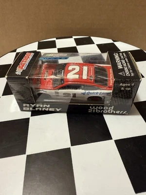 Ryan Blaney #21 Motorcraft Wood Brothers 2016 Acción 1/64 Nascar Diecast Foto 1 de 4