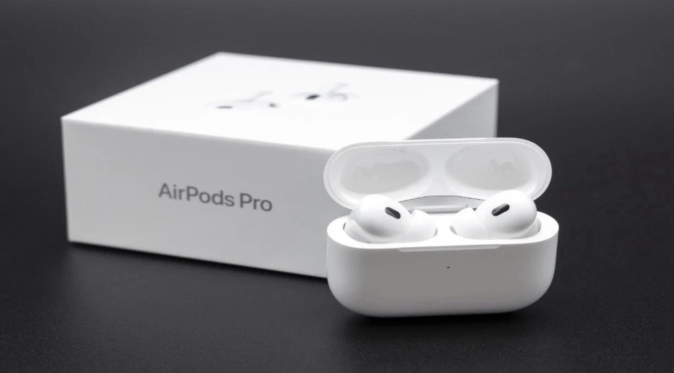 Apple AirPods Pro 3 mit MagSafe Kabellosem Ladecase - Weiß - Bild 1 von 4