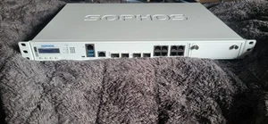 Sophos XGS 3300 Firewall | 2021 | Like New | 10G SFP+ | No License | EU Power | - Afbeelding 1 van 5
