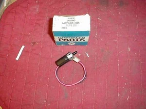 NOS MOPAR 1971-3 CHRYSLER & IMPERIAL GLOVE BOX LAMP & SWITCH - Picture 1 of 1