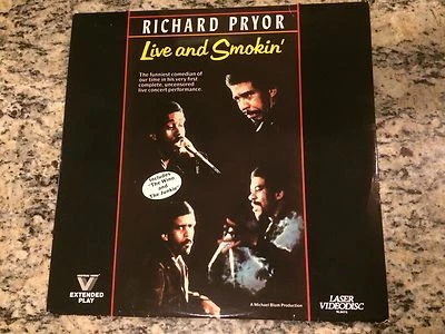 RICHARD PRYOR LIVE AND SMOKIN' NM LASERDISC! HTF STAND UP COMEDY OOP! - Imagem 1 de 3