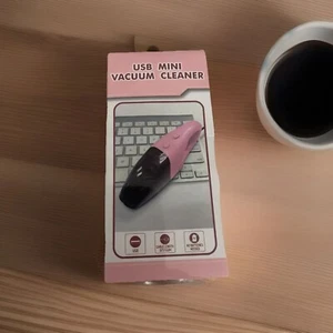 USB Mini Vacuum Cleaner Handheld Desk Clean Pink USB Port Brand New - Picture 1 of 2
