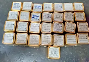 VINTAGE Motorola forno doppio cristallo 6 pin 12 V, con qualsiasi cosa Xtal sia all'interno - Foto 1 di 10