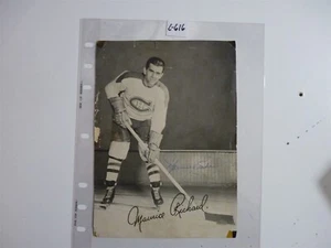 VINTAGE PHOTO MAURICE ROCKET RICHARD ORIGINAL AUTOGRAPH 1957 - Picture 1 of 3