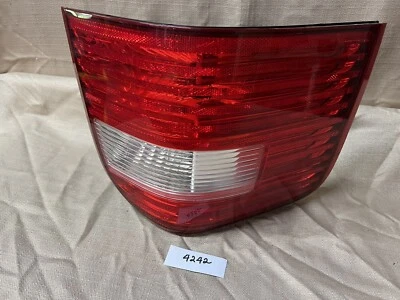 Luz trasera izquierda Ford Freestyle 2005-07 OEM 6F9Z13405AA Foto 1 de 4