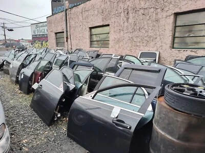 Cristal puerta pasajero delantero Saturn Vue 2008-10 Foto 1 de 3