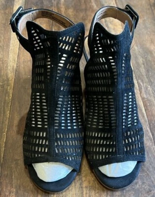 Halogen Nordstrom Heels Womens 7.5 M Laser Cut Wedge Sandals Black Suede Leather - Image 1 of 4